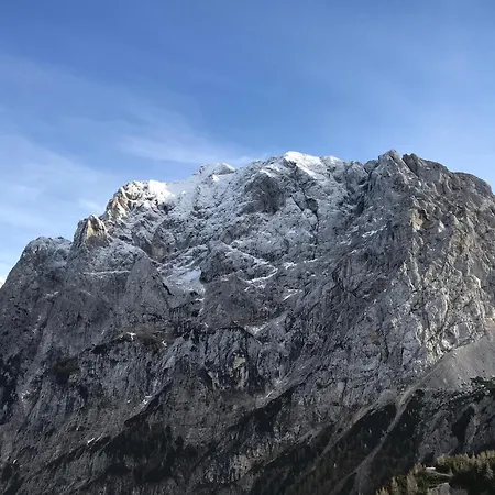Pensión Planinski Dom - Mihov Dom Na Vrsicu