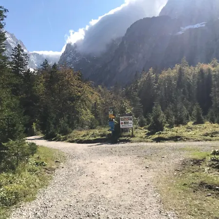 Affittacamere Planinski Dom - Mihov Dom Na Vrsicu *
