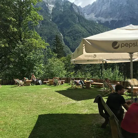 Gasthuis Planinski Dom - Mihov Dom Na Vrsicu *