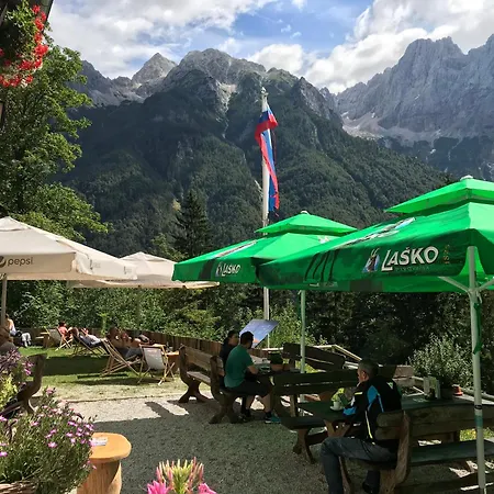 Pensión Planinski Dom - Mihov Dom Na Vrsicu