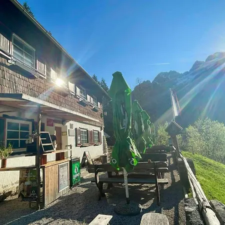 Planinski Dom - Mihov Dom Na Vrsicu Gasthuis Kranjska Gora