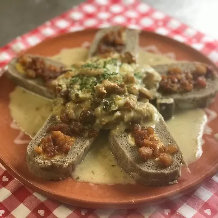 Gasthuis Planinski Dom - Mihov Dom Na Vrsicu