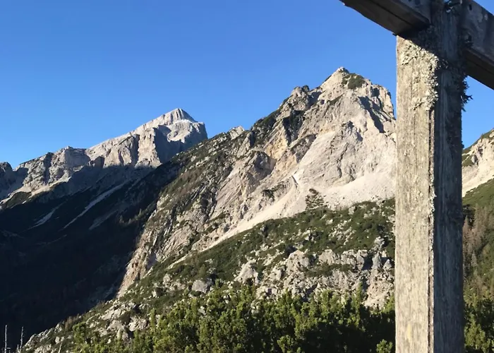 Konukevi Planinski Dom - Mihov Dom Na Vrsicu *