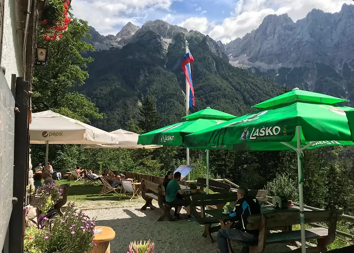 Konukevi Planinski Dom - Mihov Dom Na Vrsicu