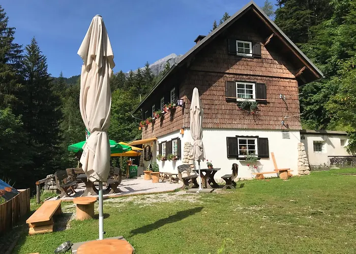 Konukevi Planinski Dom - Mihov Dom Na Vrsicu