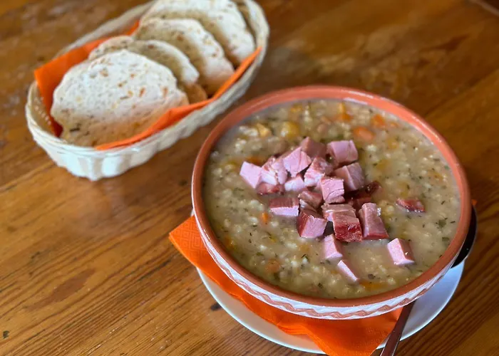 Planinski Dom - Mihov Dom Na Vrsicu Konukevi *